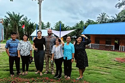 Mentawai teaching team in front of the school